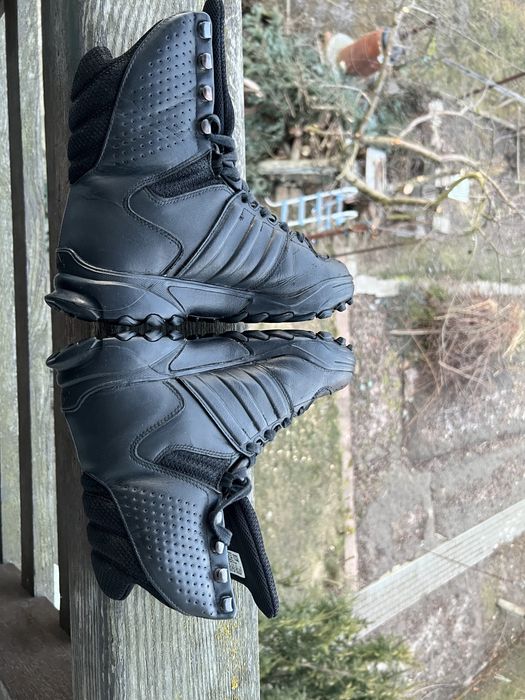 adidas gsg9 - купити товари моди та стилю - Ціна на OLX.ua
