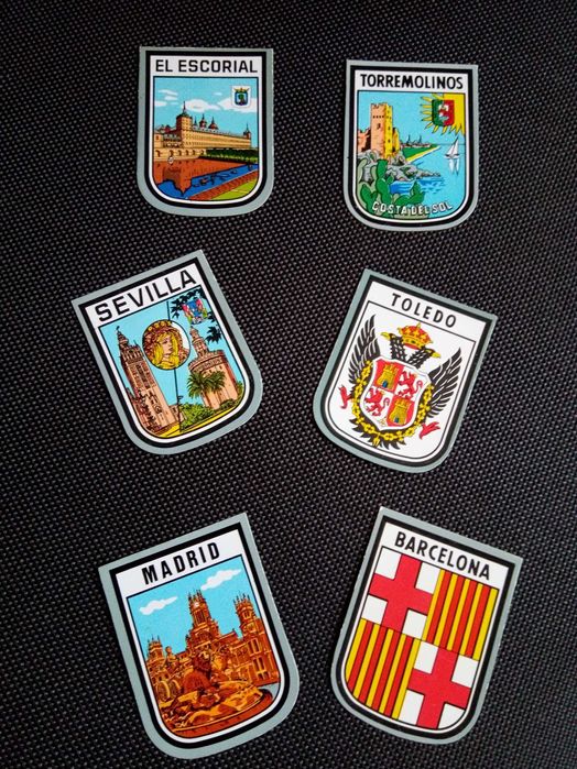 LOTE de 8 prospectos turísticos sobre Espanha+6 emblemas