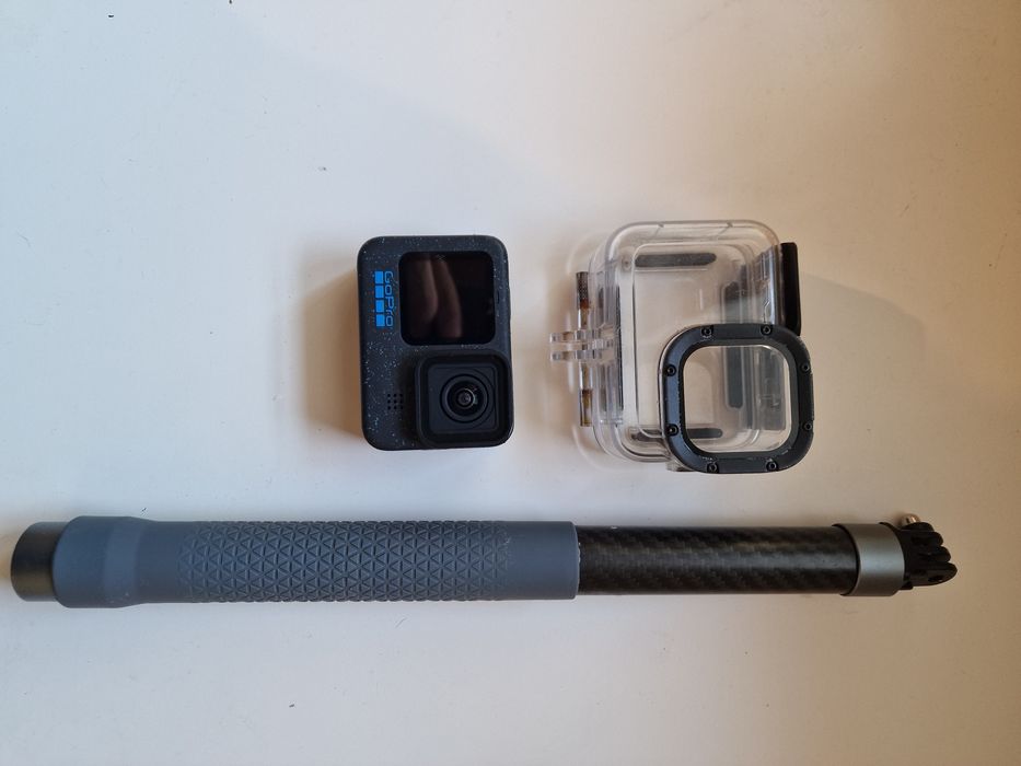 GoPro Hero 12 + Case + Stick