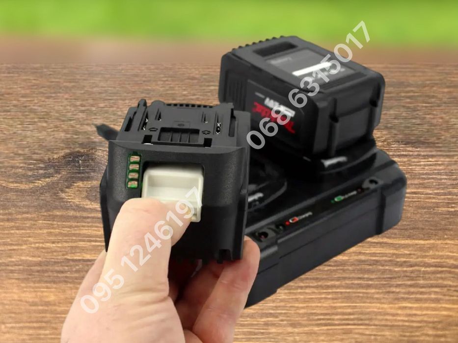 Аккумуляторная цепная пила Makita CS-4002 с АКБ 20V 5Ah садовая пилка