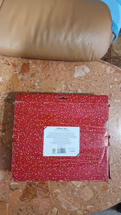 Интерактивная игра кормушка для собак кошек