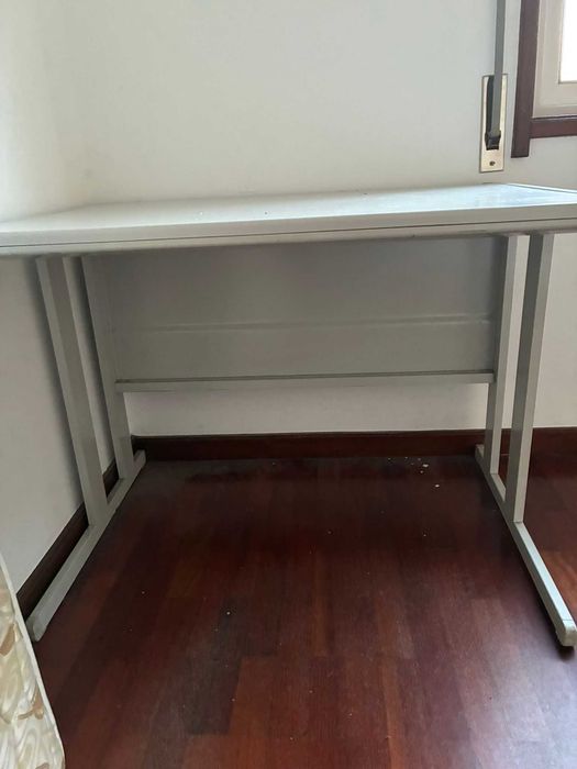 Secretaria metalica cinza 65x70cm