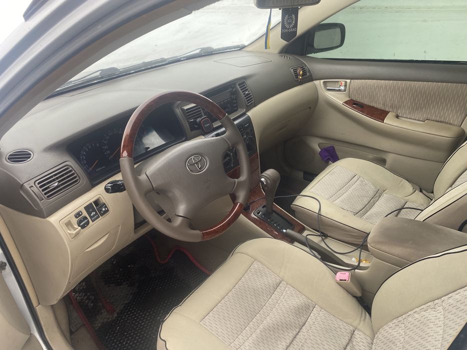 Toyota Corolla 2007 рік 1.6 газ/бензин автомат
