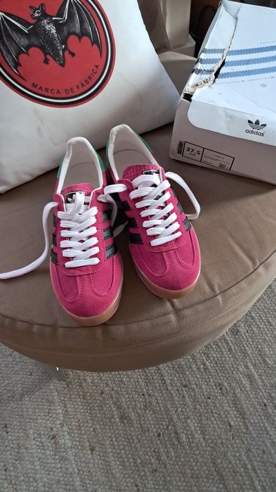 Tenis adidas novo