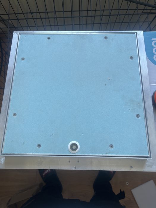 Drzwiczki rewizyjne duża klapa rewizyjna aluminiowa  30,5 cm