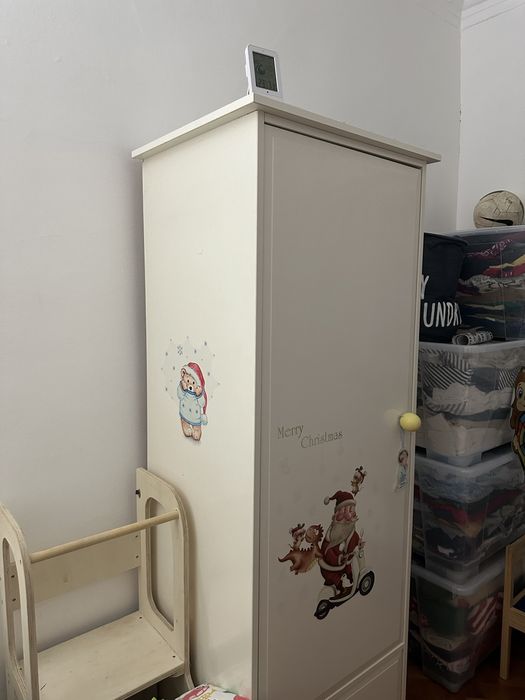 Roupeiro branco criança