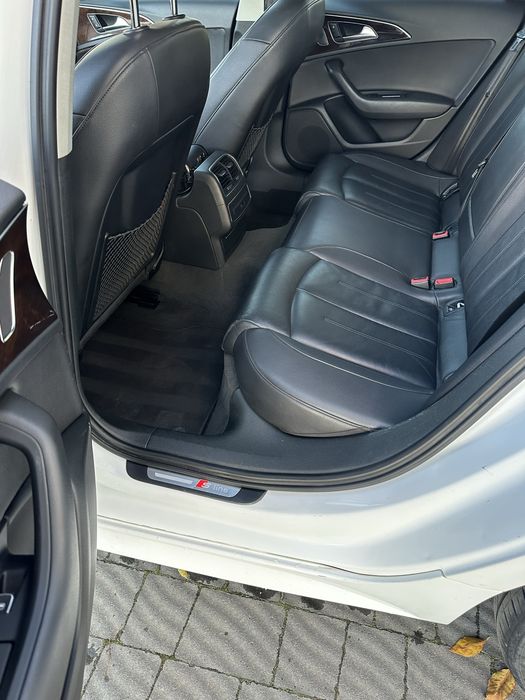 Audi a6c7 2017 року