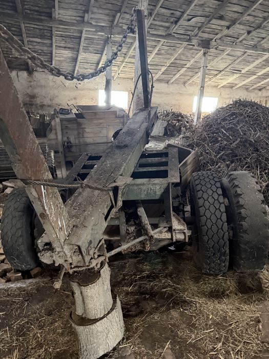 Продам причіп лісовоз