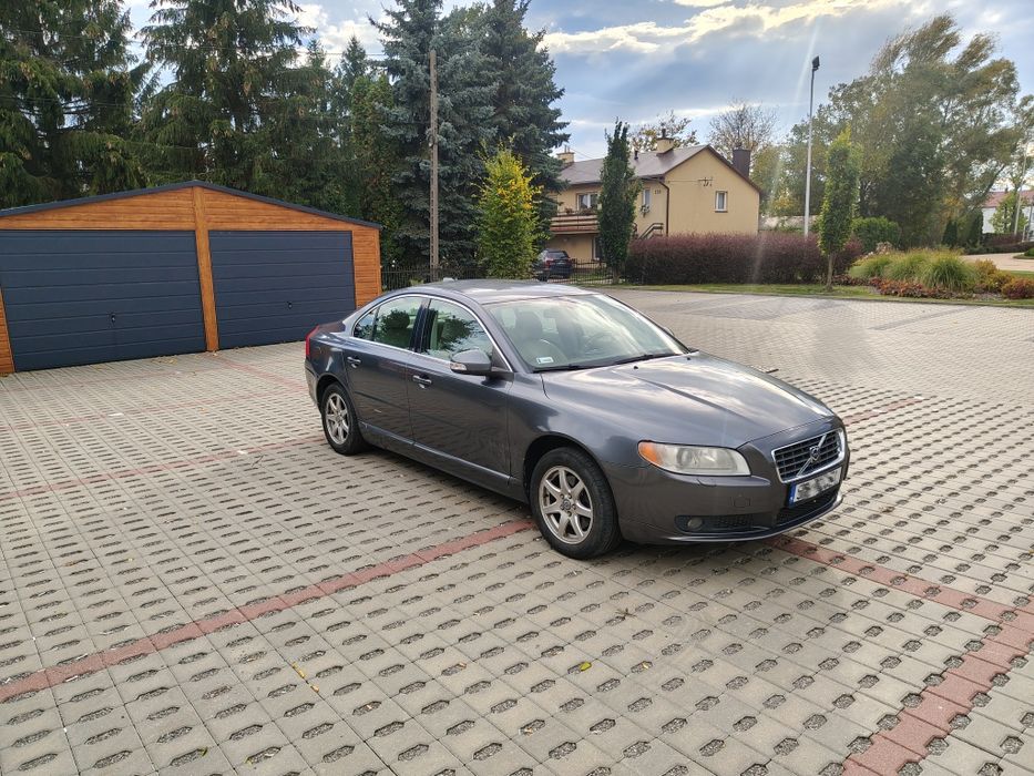 Volvo S80