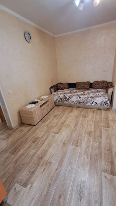 2 к гостинка 5000 грн