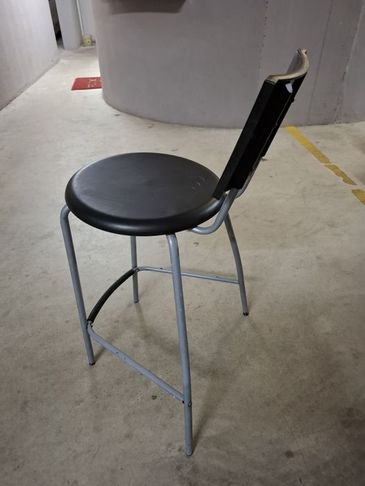 Cadeira alta de bar IKEA - Anssi