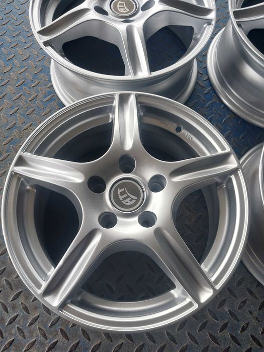 Alufelgi 15 5x108 ET 42 Peugeot, Ford, Volvo