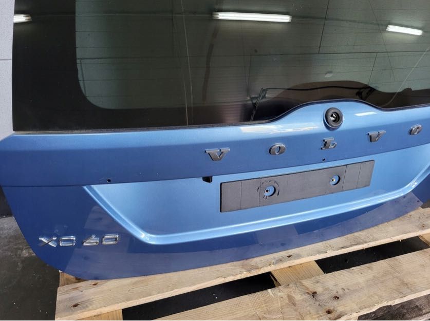 volvo xc60 lift klapa bagażnika 713 power blue
