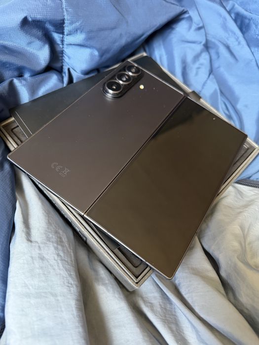 Samsung fold 7 12/256