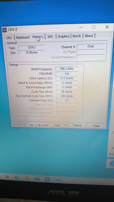 ASUS VivoBook S550CM.