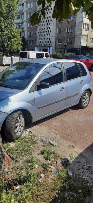 Продаю своє авто