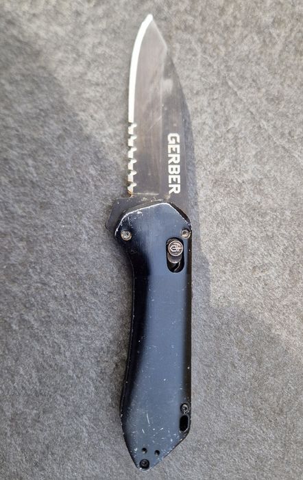 Nóż GERBER Highbrow – Wspomaganie – Pivot Lock – EDC – Czarny