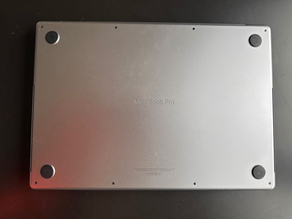 MacBook Pro 16” (2021) - M1 Pro, Space Gray, 1Tb