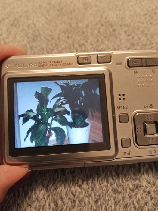 Aparat Casio Exilim S100