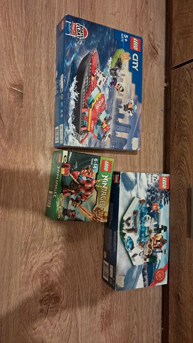 3 zestawy lego city oraz limitowany
