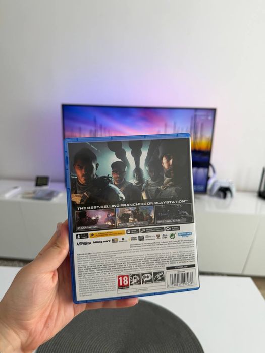 Серія ігор Call of Duty Modern Warfare 2 та 3 частина для Play Station 5