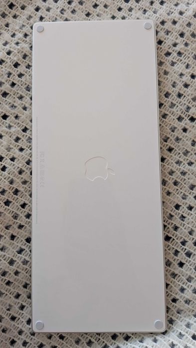 Клавіатура + мишка apple 2022 року
