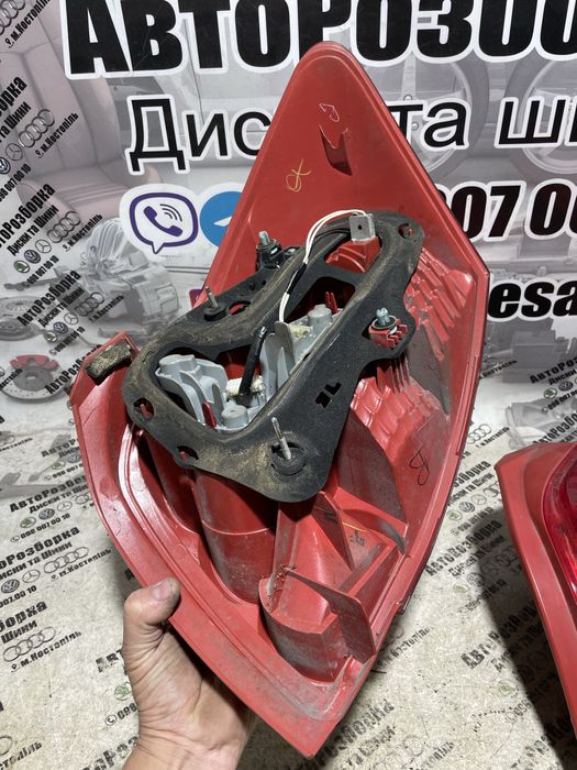 Стоп Ліхтар Toyota Auris 2007-2009 Стопи Тойота Ауріс Ліхтарі