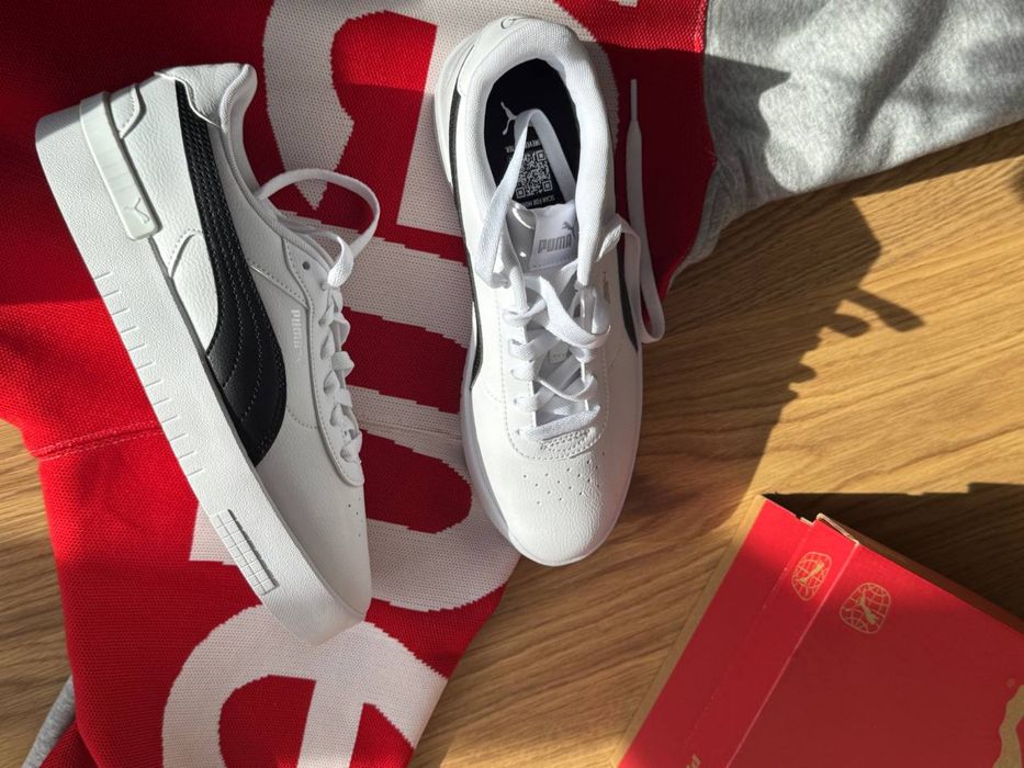 Кросівки пума/Жіночі кросівки пума