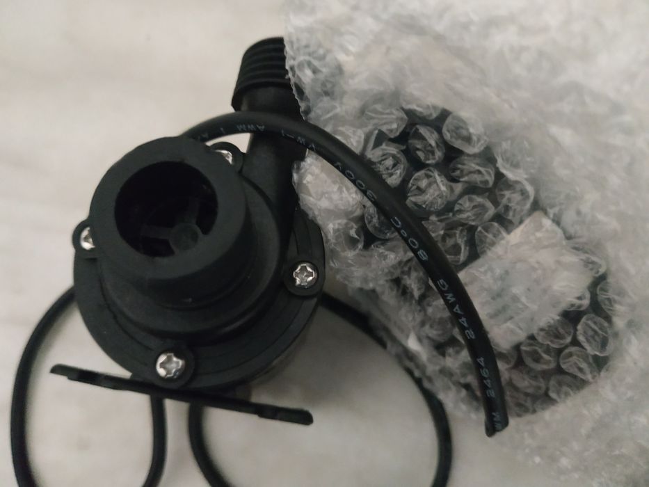 Насос циркуляційний 12вольт 800л/год  безщітковий