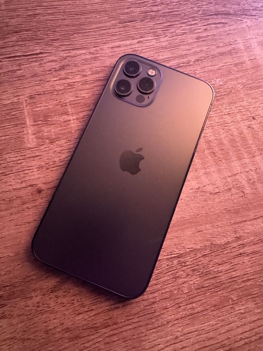 Iphone 12 pro excelente estado