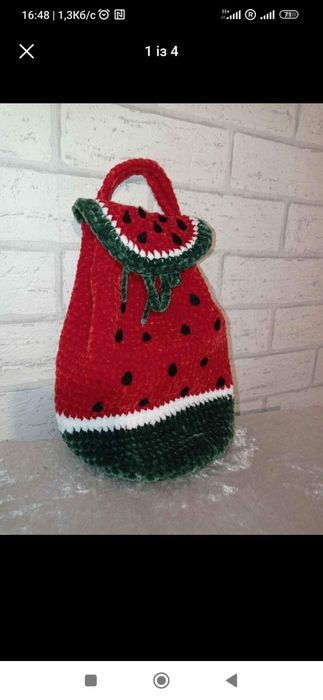 Plecak iż welurowej włóczki