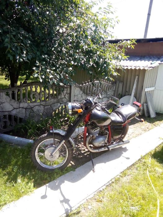 Мотоцикл ИЖ Планета 350