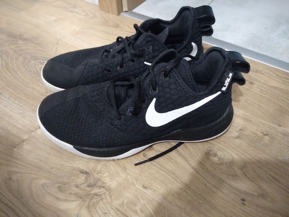 Buty NIKE rozmiar 41