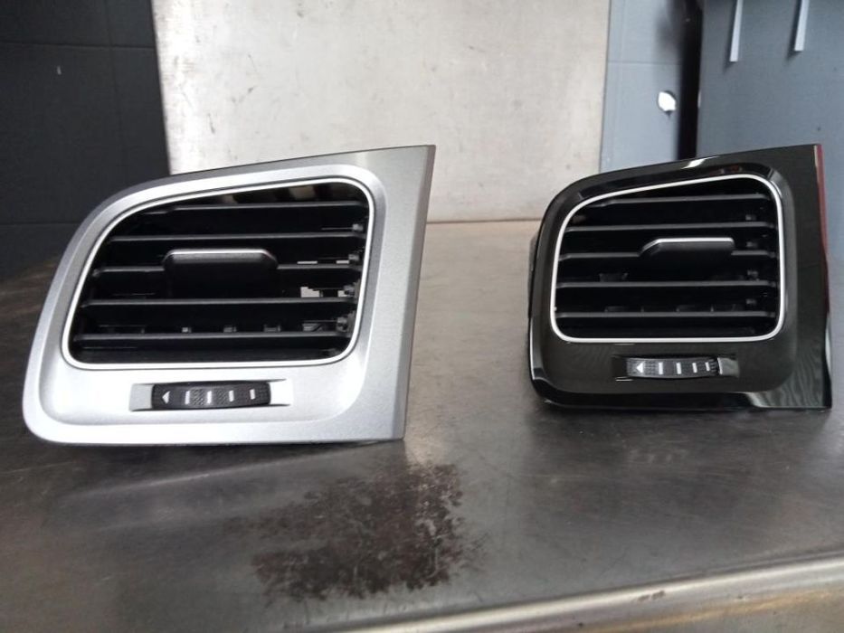 Grelhas sofagem esq Volkswagen Golf VII
