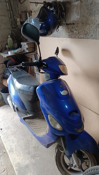 Скутер Spark YB 50 QT