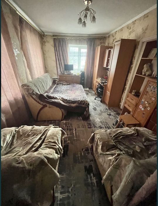 Цегляний будинок