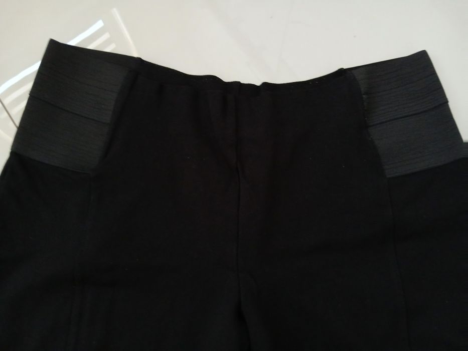 Czarne spodnie Esmara r 50