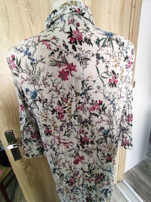 Sukienka firmy H&M w rozm 44/46 zapraszam