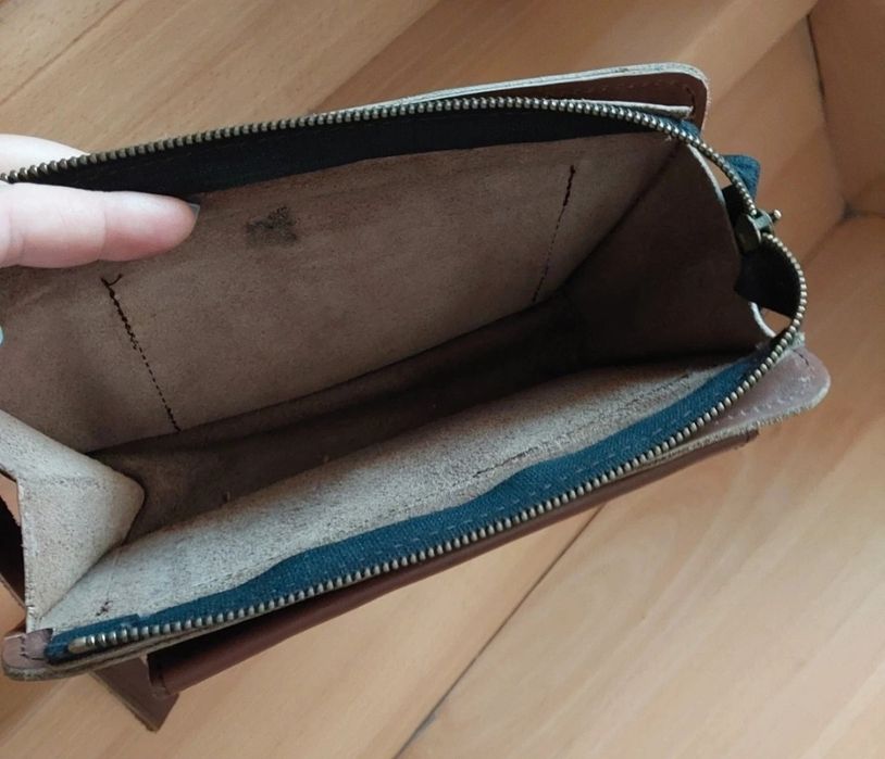 Męska saszetka do reki vinted