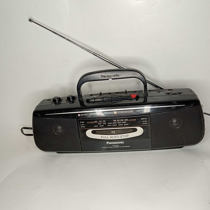 Фм радіо Panasonic  касетник