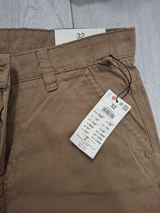 Spodnie Cropp roz 32 M