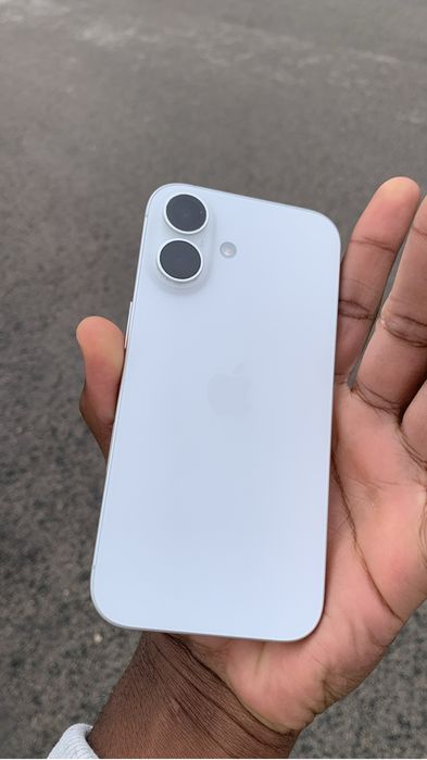 Iphone 16 como novo