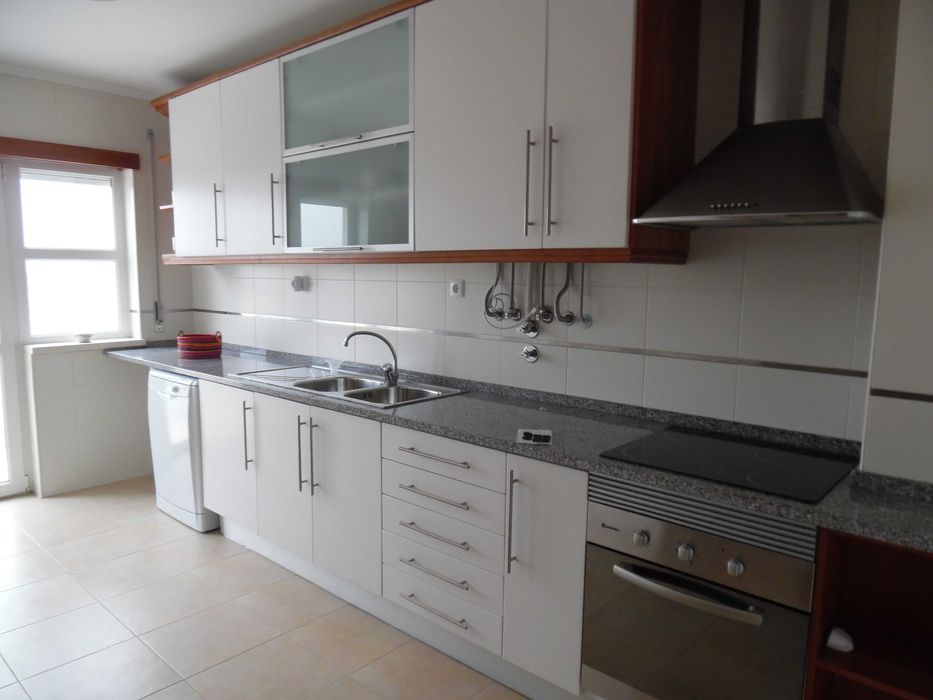 Férias no Baleal frente à praia _ Urbanização Baleal Sol Village 2