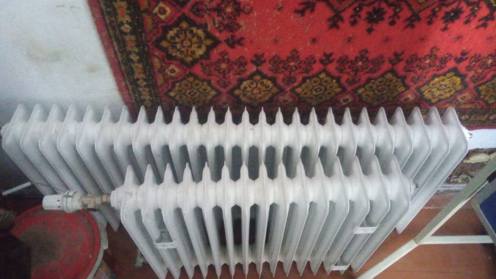Радіатор, батарея для опалення