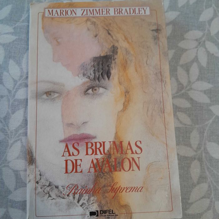 As Brumas de Avalon - Rainha Suprema
