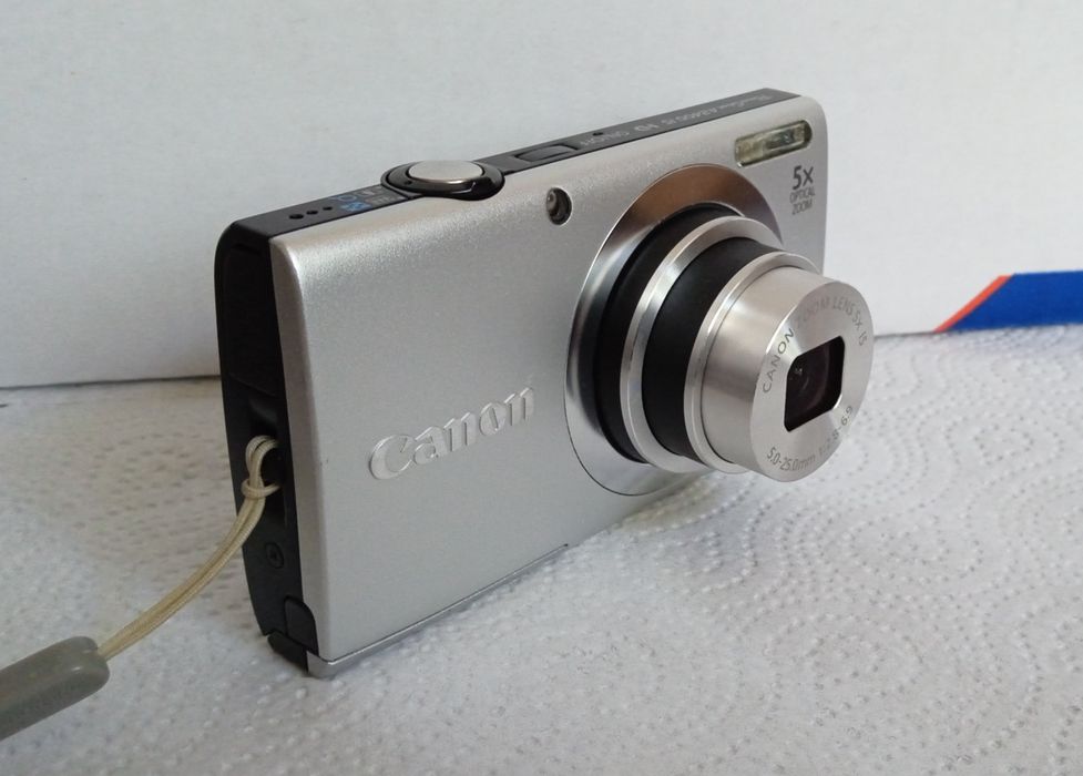 Canon PowerShot A 2400 IS HD