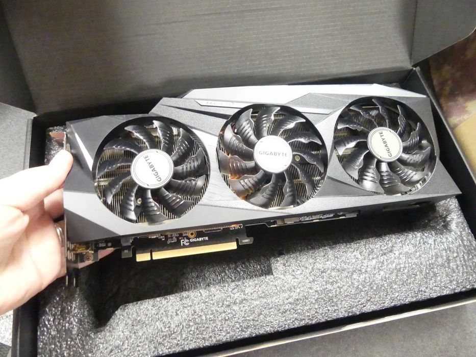 Gigabyte GeForce RTX 3080TI Konin • OLX.pl