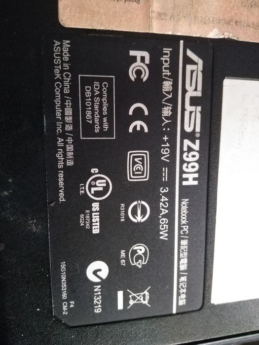 Laptop ASUS Z99H