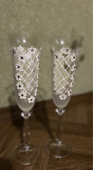 Свадебные бокалы