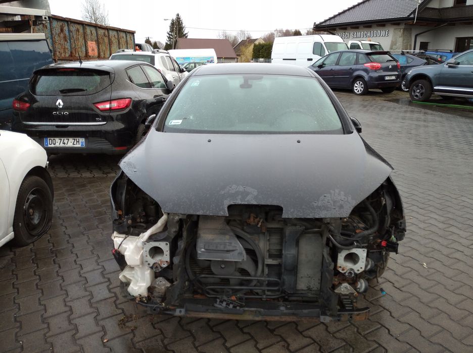 peugeot 407 maska pokrywa silnika czarna exld